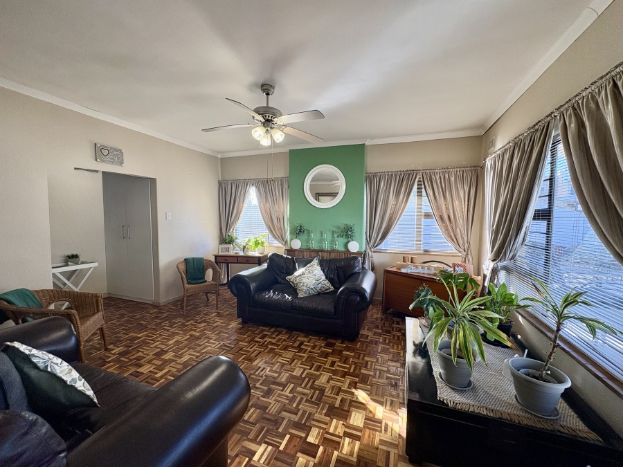 4 Bedroom Property for Sale in Protea Heights Western Cape